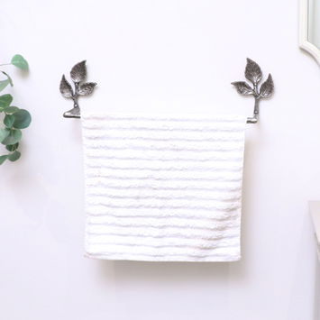 Antique Silver Leaf Detail Textured Towel Rail 62cm