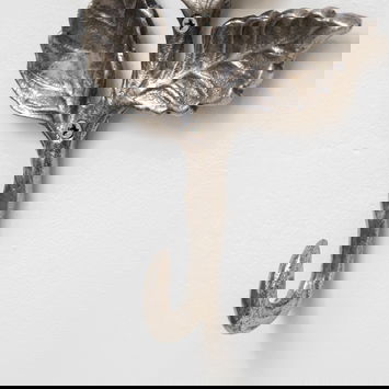 Antique Silver Leaf Detail Textured Wall Hook