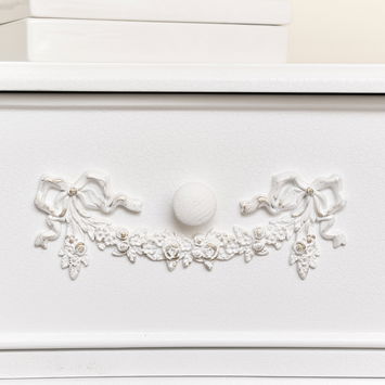Antique White 4 Drawer Chest of Drawer & Pair of 3 Drawer Bedside Tables - Pays Blanc Range 