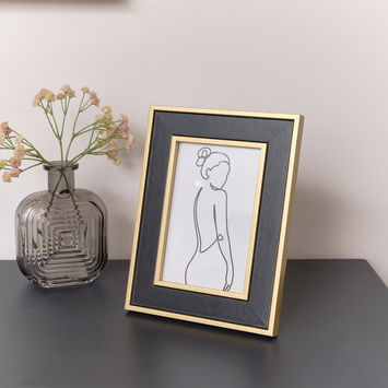 Black & Gold Rectangle Photo Frame 15cm