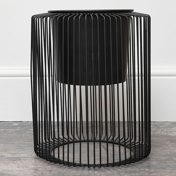 Black Metal Wire Planter Pot