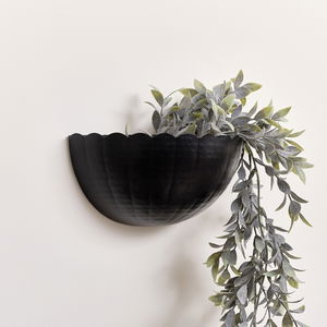 Black Scalloped Wall Planter