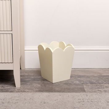 Cream Wooden Scalloped Edge Waste Paper Bin 