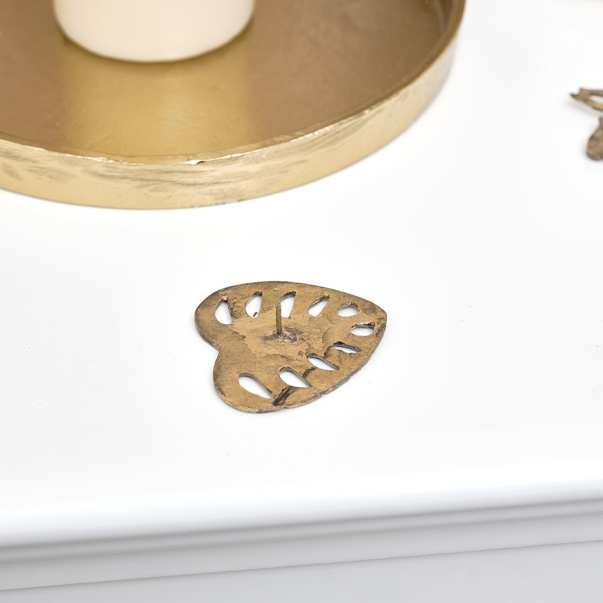 Gold Monstera Candle Pin