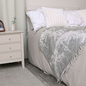 Grey & Cream Natural Waves Design Cotton Throw - 160cm x 136cm