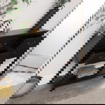 Large Black 4 Drawer Chest of Drawers & Pair of Bedside Tables - Briggs Range