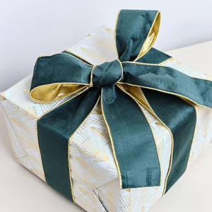 Large Green & Gold Velvet Wired Ribbon Garland - 270cm