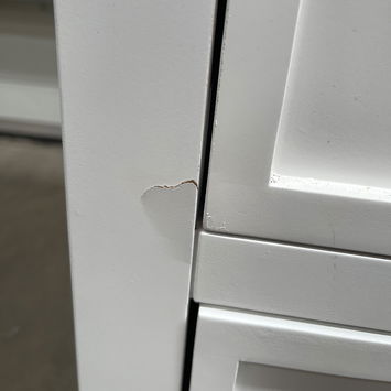 Large Scalloped 3 Drawer Chest of Drawers - Staunton White Range
