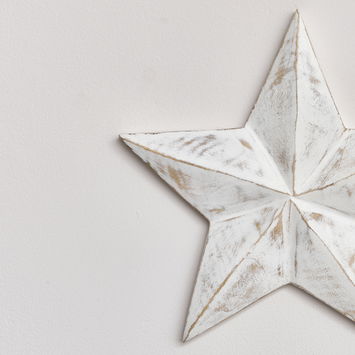 Large Wooden Distressed White Wall Star Decoration