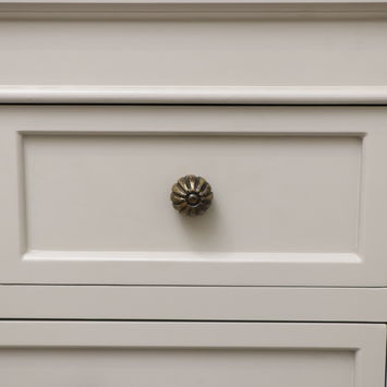 Rustic Round Scalloped Drawer Knob
