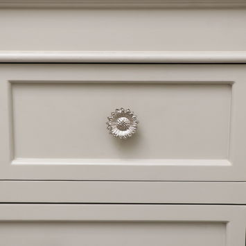 Shiny Silver Sunflower Drawer Knob