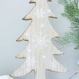 Nordic Wooden Tree Stand - 35cm