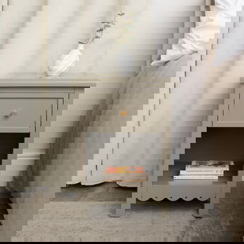 One Drawer Scalloped Bedside Table - Staunton Taupe Range