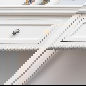 Set of 2 Large Bobbled Decorative Wall Trims - 90cm