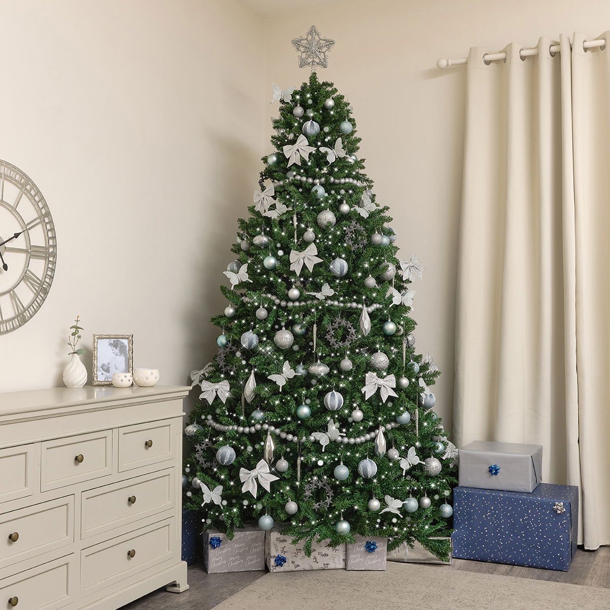 Set of 3 Glitter Frosted Glass Icicle Decorations Melody Maison