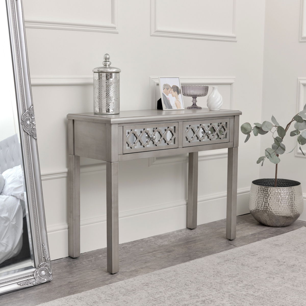 Silver Mirrored Lattice Console Table / Dressing Table Sabrina Silver
