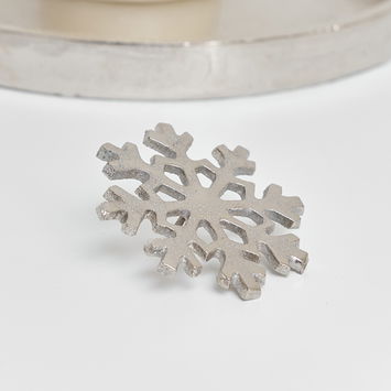 Silver Snowflake Candle Pin