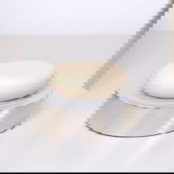 Silver Textured Metal Round Soap Dish