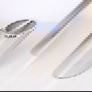 Silver Textured Metal Toothbrush Holder