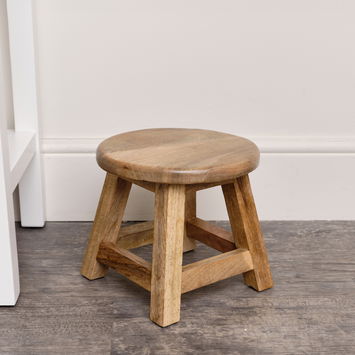 Small Mango Wood Round Stool