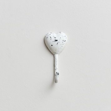 White Distressed Metal Heart Wall Hook