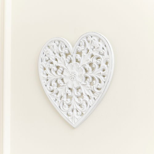 White Floral Heart Wall Plaque