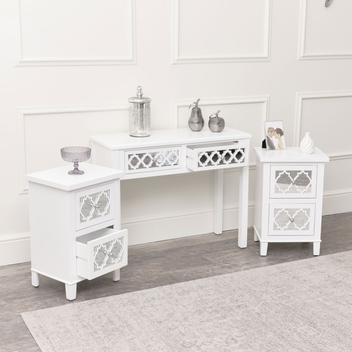 White Mirrored Lattice Console Table / Dressing Table & Pair of White