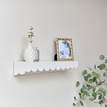 White Scalloped Wall Storage Shelf - 61cm