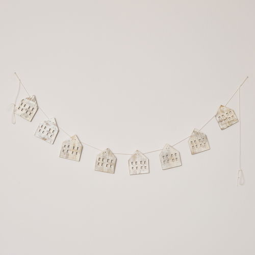 Distressed Wooden House Shaped Garland - 182cm
