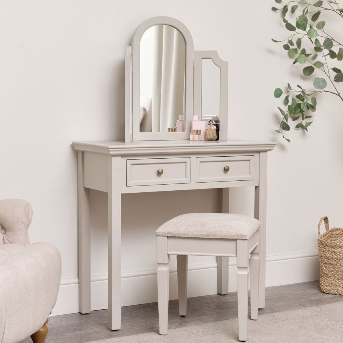 Large Dressing Table, Mirror & Stool Set - Daventry Taupe Range