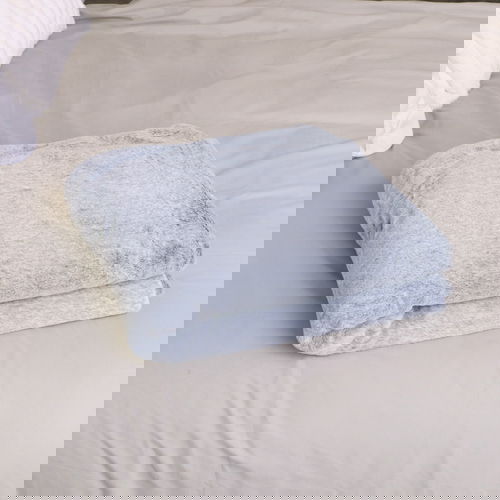 Large Light Grey Faux Fur Throw - 180cm x 135cm