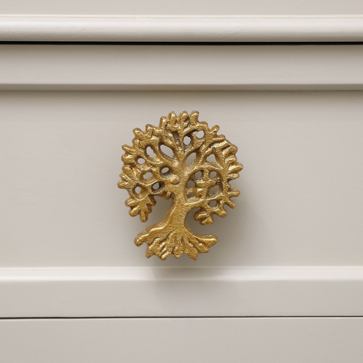 Antique Gold Oak Tree Drawer Knob
