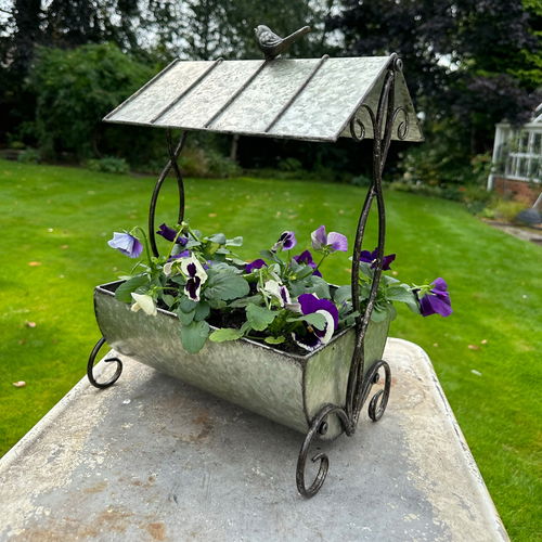 Rustic Metal Wishing Well Planter Pot