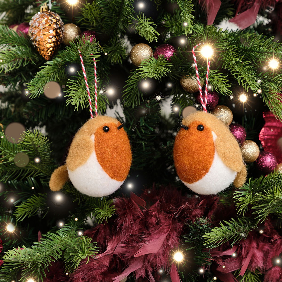 Set of 2 Round Felt Robin Bauble Decorations - 9cm