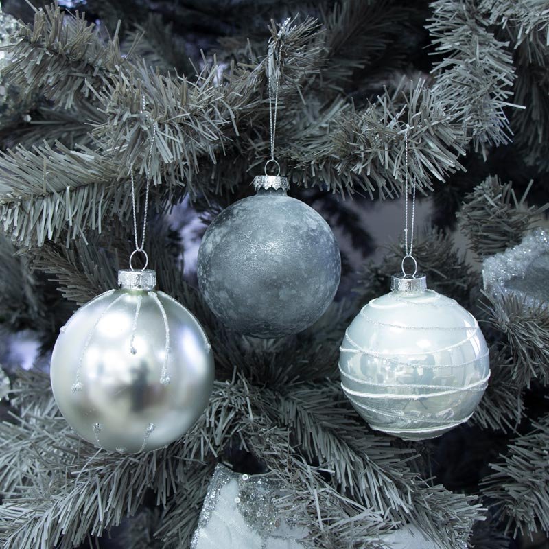 Set Of 3 Silver, Grey & White Baubles - 8cm