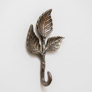Antique Brass Leaf Detail Textured Wall Hook