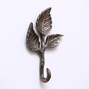 Antique Brass Leaf Detail Textured Wall Hook
