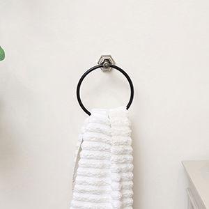 Chrome Silver and Black Towel Ring 18cm 