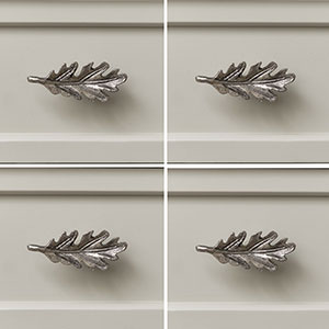 Set of 4 Antique Silver Oak Leaf Drawer Knobs