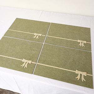 Set of 4 Green Rectangular Felt Placemat with Champagne Gold Bow