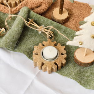 Wooden Snowflake Shaped Tealight Holder - 10cm Wooden Snowflake Shaped Tealight Holder - 10cm