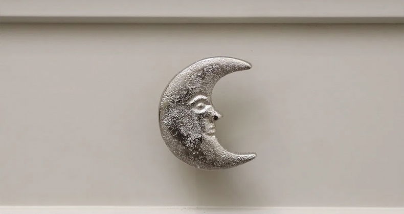 HOME ACCESSORIES